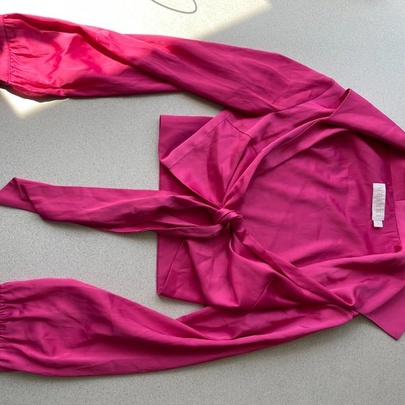 MESHKI FUSIA PINK SATIN PANTS SET - Picture 2 of 7